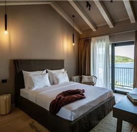 3 Bedroom Villa with Infinity Pool and Sea Views in Slano, Dubrovnik, Sleeps 6